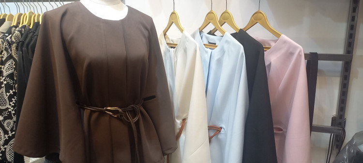 مانتو مجلسی خفاشی کمربنددار جنس مازراتی فری سایز